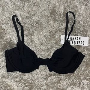 NWT Urban Outfitters Out From Under Black Seamless Bra 32B